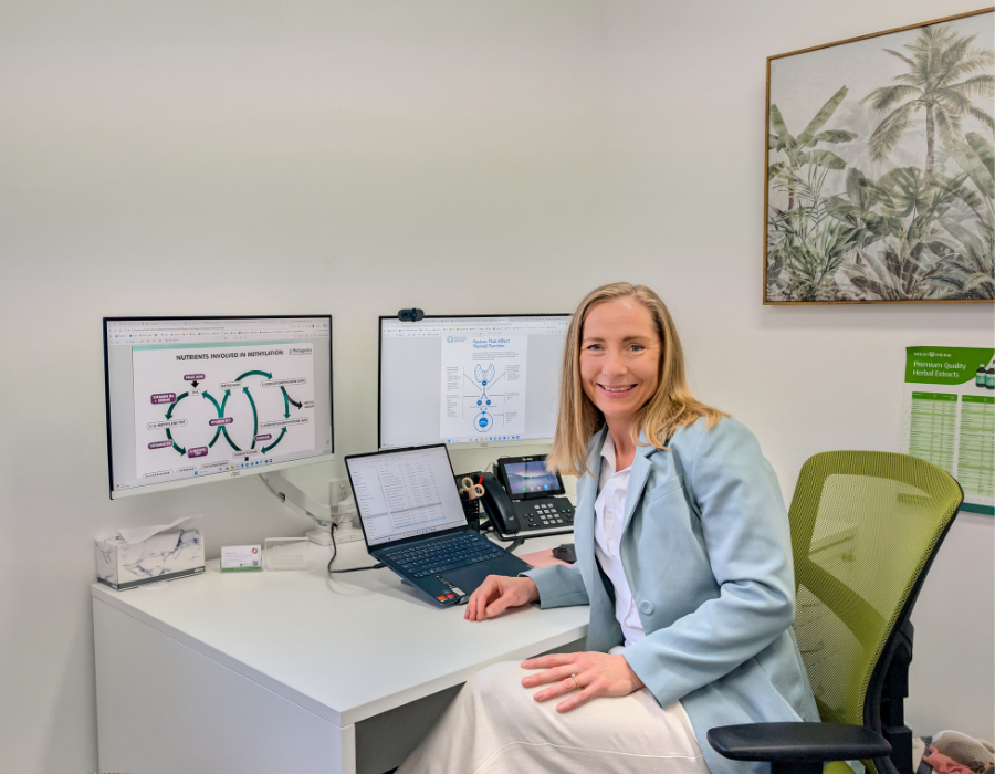 Functional Medicine Practitioner and naturopath Jasmin Polley offering Wellness Programs in clinic